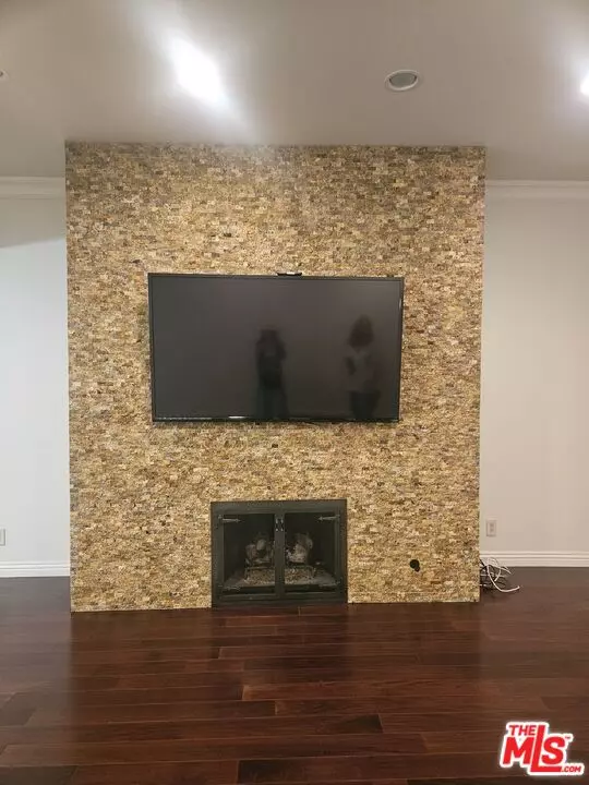 Los Angeles, CA 90025,1880 VETERAN AVE #107