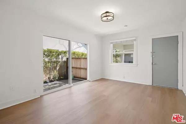 Pasadena, CA 91104,1563 E Elizabeth St