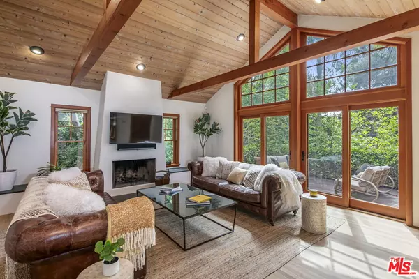 Santa Monica, CA 90402,27 Latimer Rd