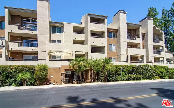 Woodland Hills, CA 91367,5545 Canoga Ave #203