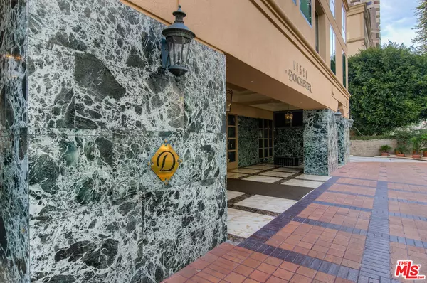 Los Angeles, CA 90024,10520 Wilshire Blvd #905