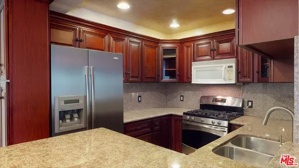 Playa Del Rey, CA 90293,8600 Tuscany Ave #202