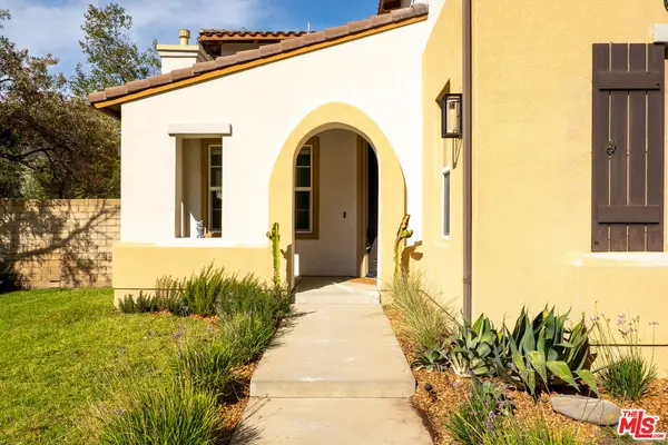 Agoura Hills, CA 91301,1952 Hazel Nut Ct