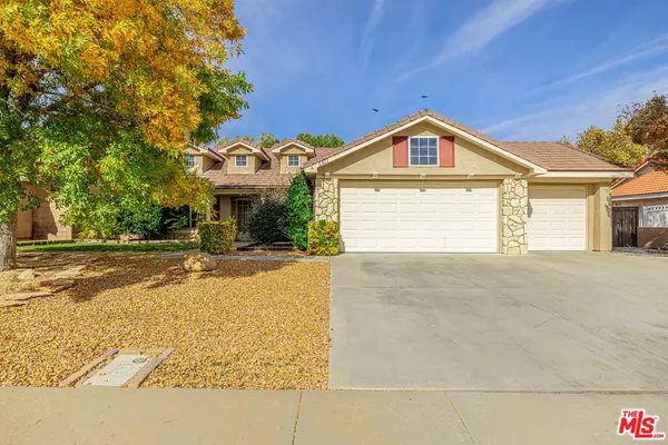 5811 Corinthian Pl, Lancaster, CA 93536