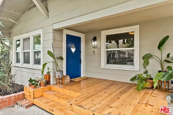 Los Angeles, CA 90062,1618 Middleton Pl