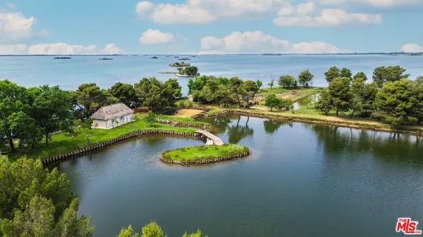 1 Private Island Near Venice, Italy, Other, 0