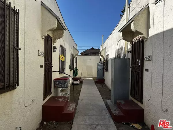 Los Angeles, CA 90047,1502 W 62nd St