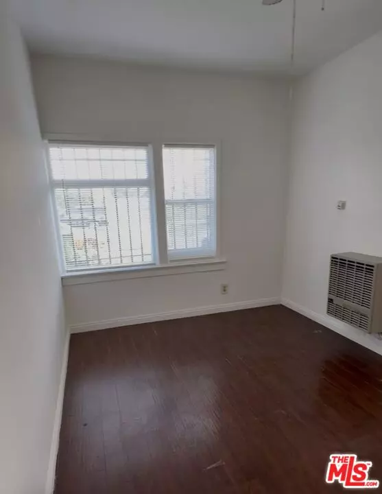 Los Angeles, CA 90007,3119 Van Buren Pl