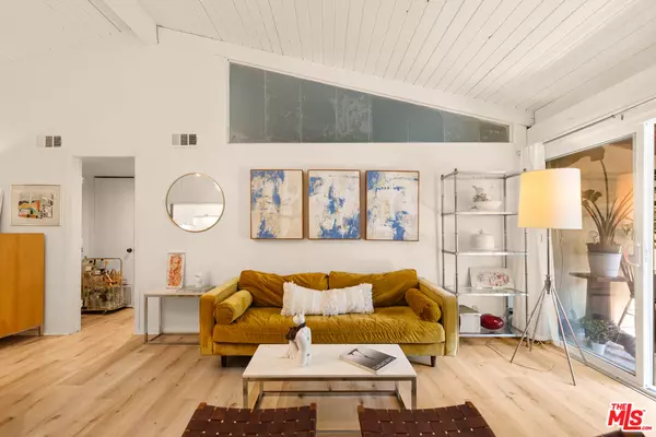 6425 Green Valley Cir #302, Culver City, CA 90230