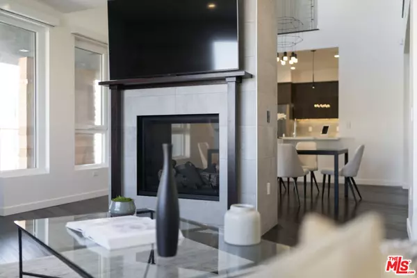 Burbank, CA 91505,3425 W OLIVE AVE #261