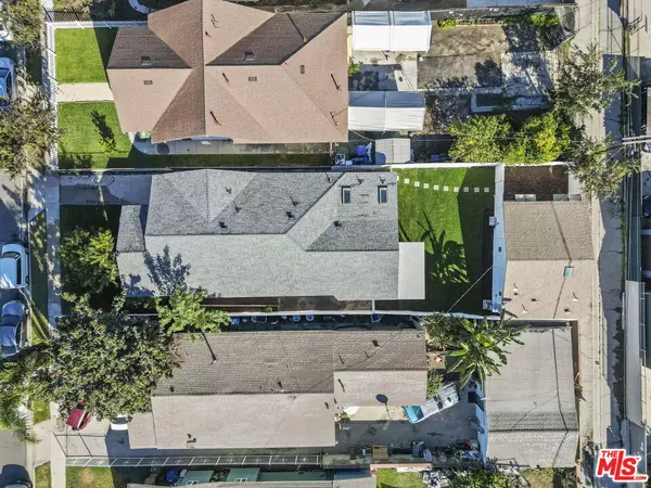 Los Angeles, CA 90018,3666 2nd Ave