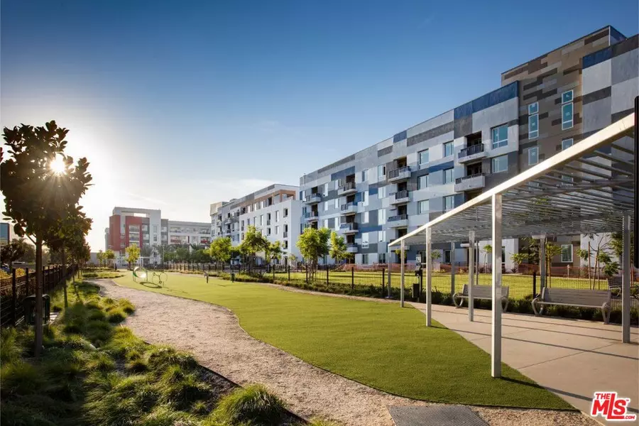 1910 S Union St #2060, Anaheim, CA 92805