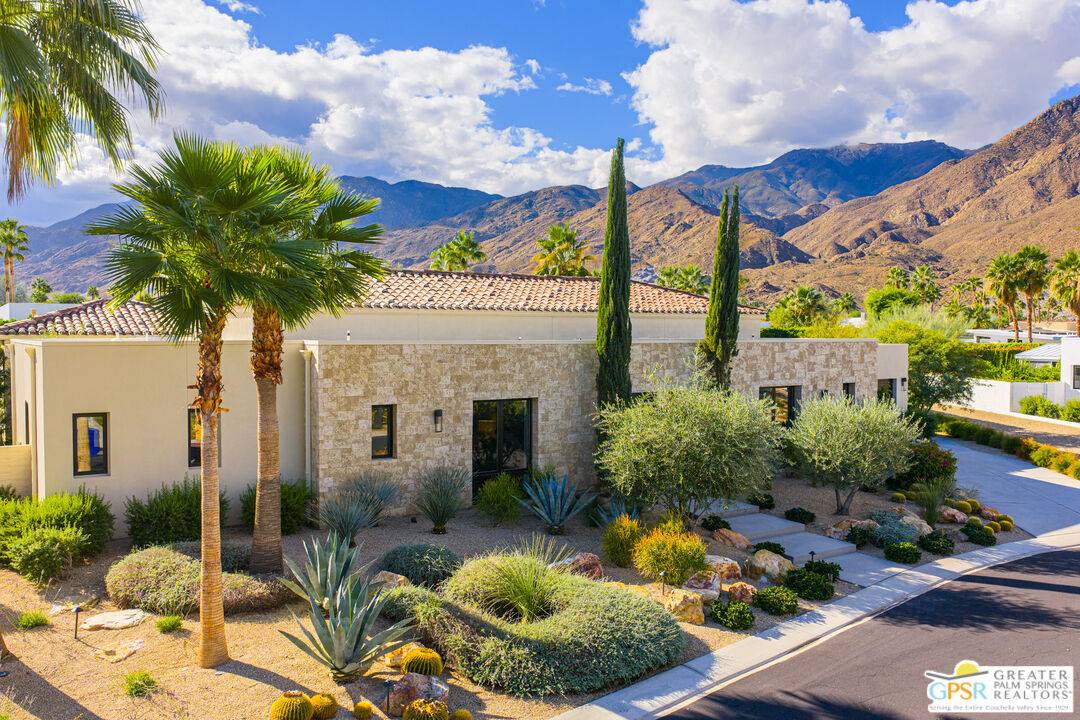 1013 Via Dia, Palm Springs, CA 92264