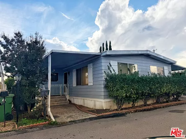 Canoga Park, CA 91304,8801 Eton Ave #86