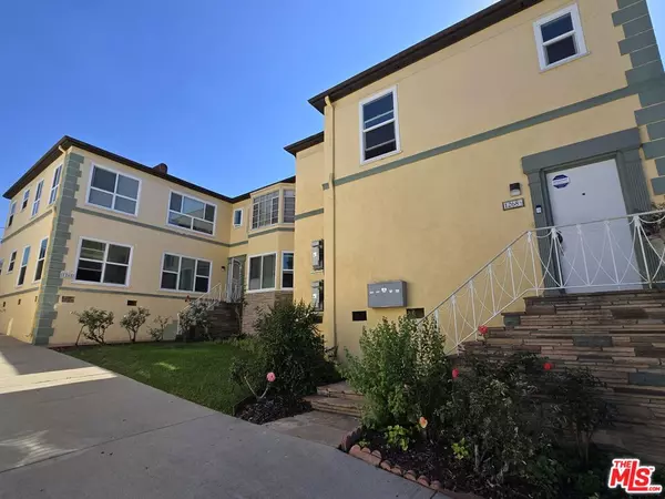 Los Angeles, CA 90019,1268 Queen Anne Pl