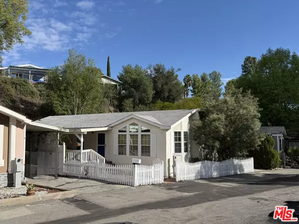 4201 Topanga Canyon Blvd #28, Woodland Hills, CA 91364