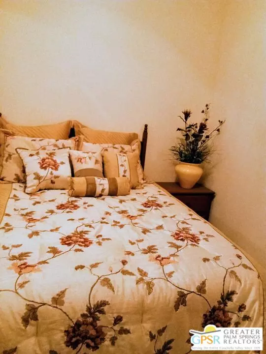 Desert Hot Springs, CA 92240,68381 Panorama Dr