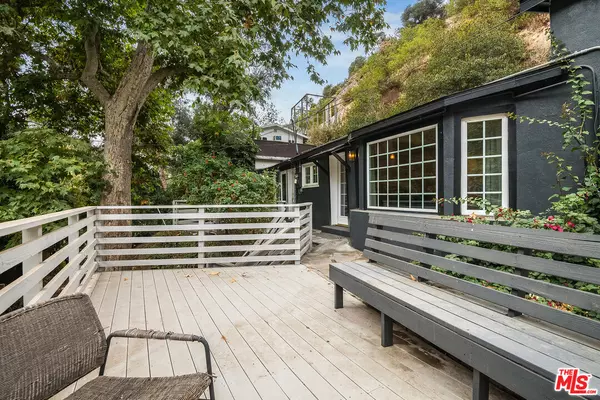 9801 Portola Dr, Beverly Hills, CA 90210