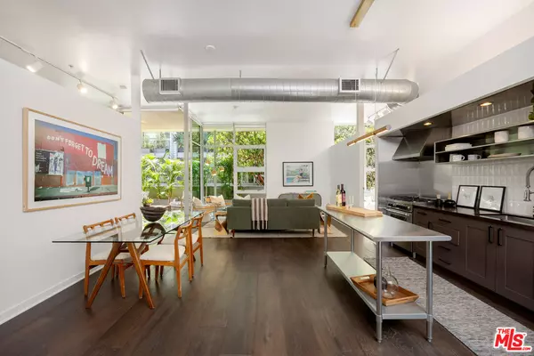 Marina Del Rey, CA 90292,4080 Glencoe Ave #104