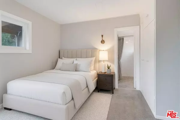 Los Angeles, CA 90068,3112 Goodview Trl