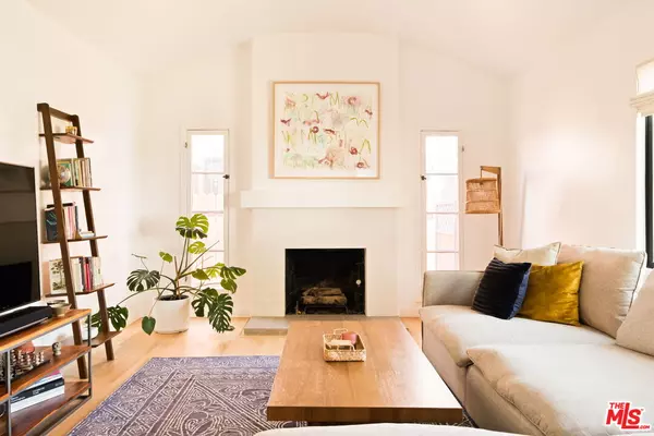 1615 S Crescent Heights Blvd, Los Angeles, CA 90035