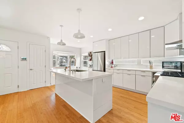 2348 29th St, Santa Monica, CA 90405