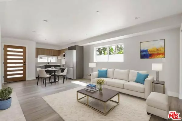 716 W 41st Pl #3/4, Los Angeles, CA 90037