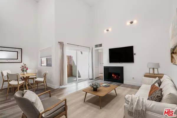 1339 N Columbus Ave #304, Glendale, CA 91202