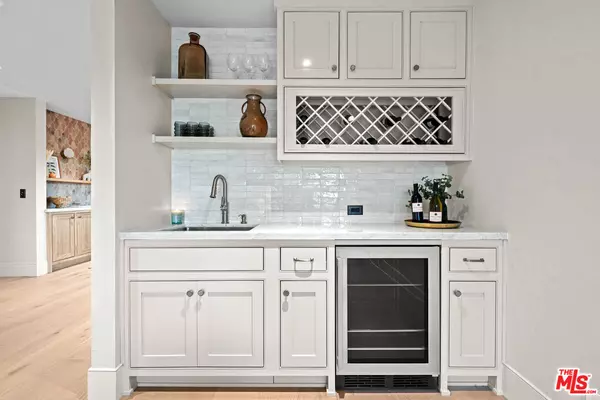 Los Angeles, CA 90019,5154 W 12th St