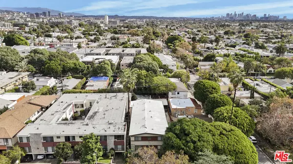 West Hollywood, CA 90046,904 N Spaulding Ave