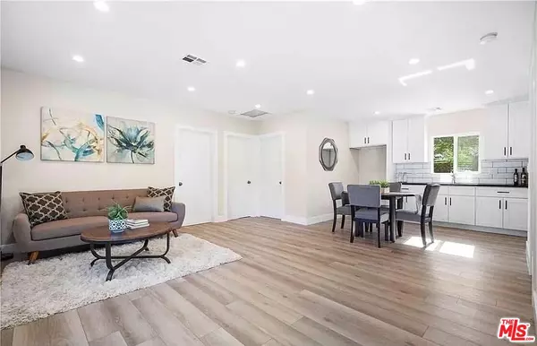 6651 Aldea Ave, Lake Balboa, CA 91406