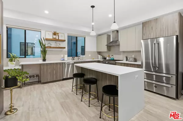 Van Nuys, CA 91411,6707 N Sepulveda Blvd