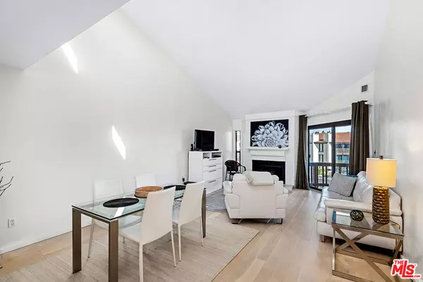 Playa Del Rey, CA 90293,8600 Tuscany Ave #419