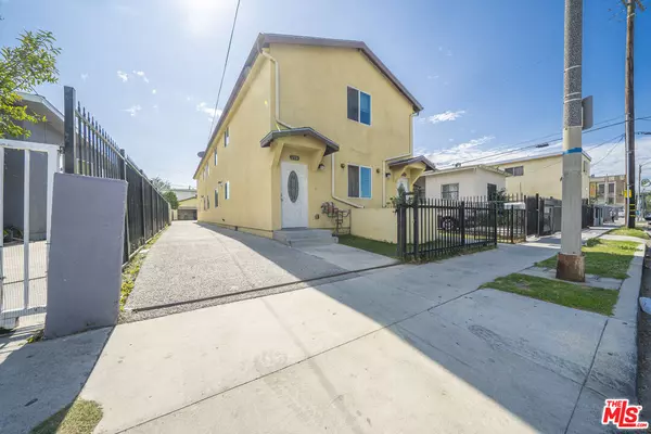 Los Angeles, CA 90037,238 W 46th St