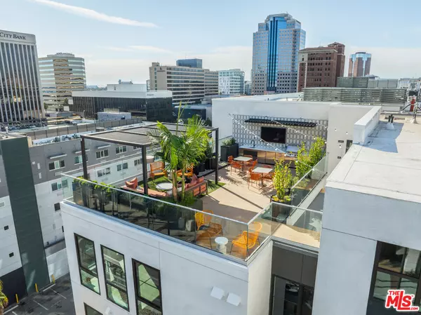 Long Beach, CA 90802,250 E Broadway #538