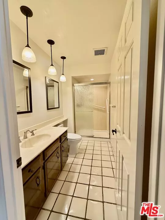 Agoura Hills, CA 91301,30402 Penrod Dr