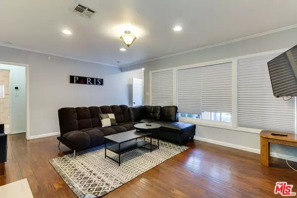 Reseda, CA 91335,6659 AMIGO AVE