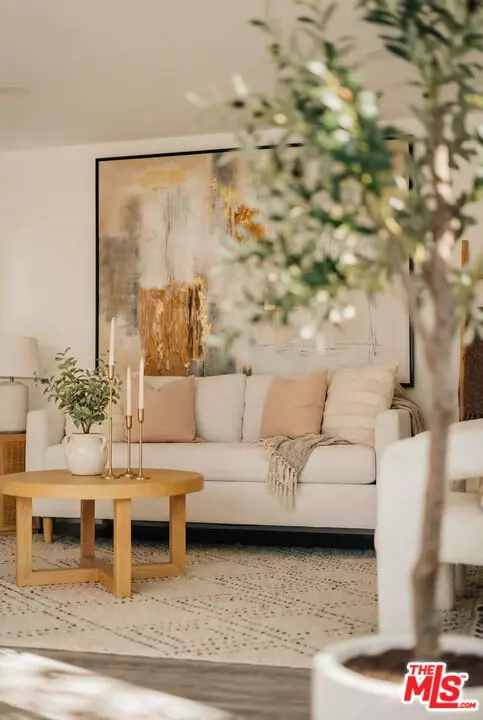 Los Angeles, CA 90032,4812 Seldner Ave