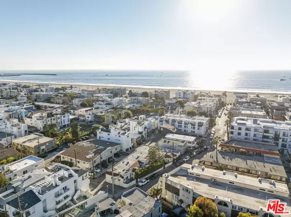 Marina Del Rey, CA 90292,126 Driftwood St