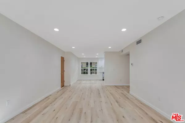 853 S Bedford St #4, Los Angeles, CA 90035