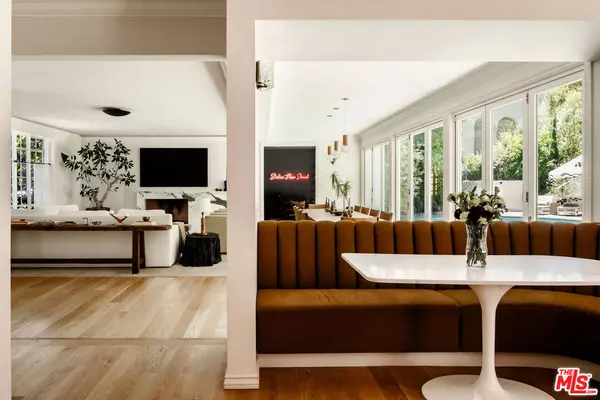 Los Angeles, CA 90068,2003 El Cerrito Pl