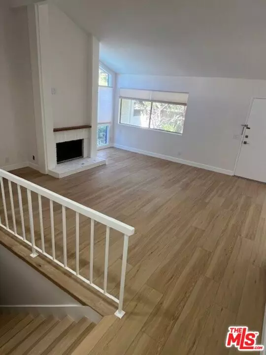 Pacific Palisades, CA 90272,1738 Palisades Dr