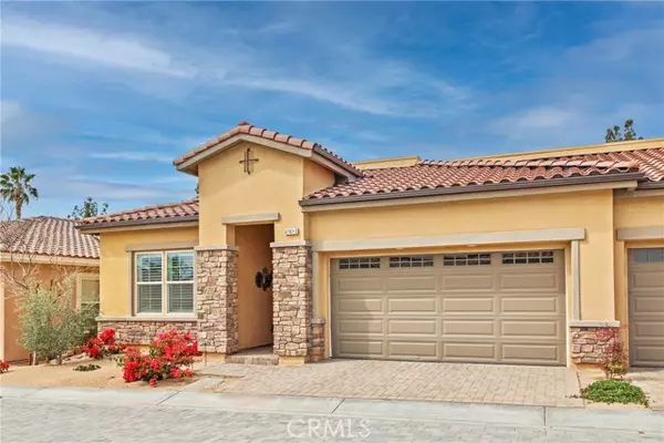 Palm Desert, CA 92260,4141 Via Cararra #3