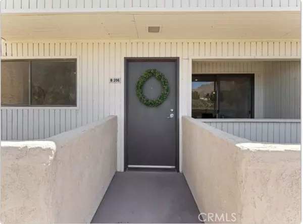 Palm Springs, CA 92262,2820 N Arcadia CT #206