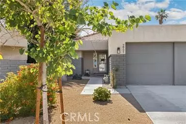 2921 Sunflower CIR, Palm Springs, CA 92262