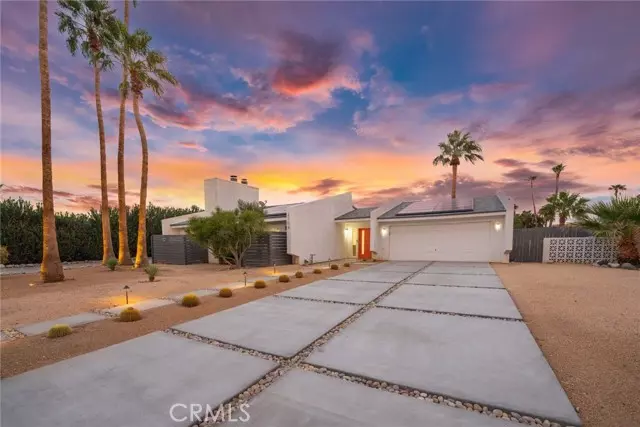 2104 N Volturno RD, Palm Springs, CA 92262