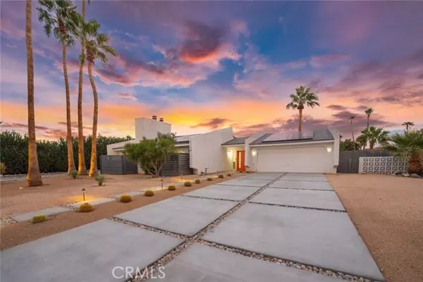 2104 N Volturno RD, Palm Springs, CA 92262