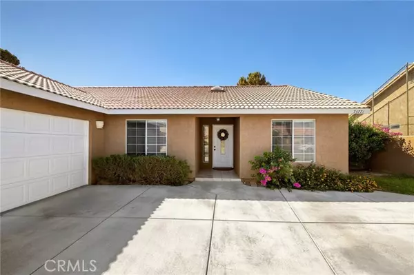 Thousand Palms, CA 92276,73771 White Sands DR