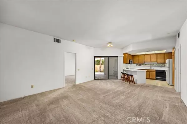 Palm Springs, CA 92262,255 S Avenida Caballeros #106