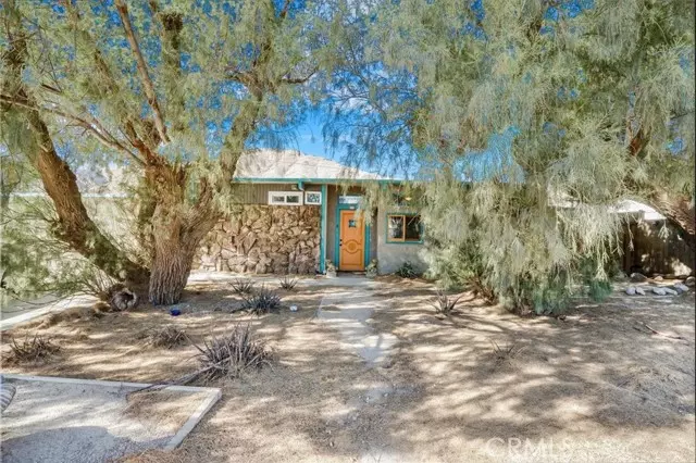 15880 La Vida DR, Palm Springs, CA 92262